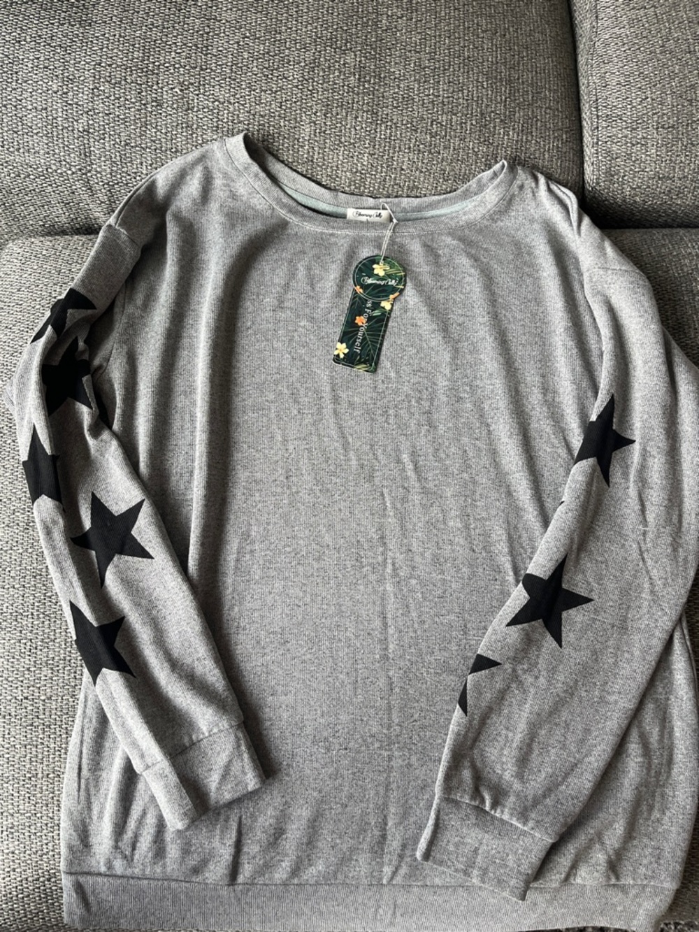 Sanctuary lightweight crazy soft Gray Star Sleeve Lightweight Sweatshirt